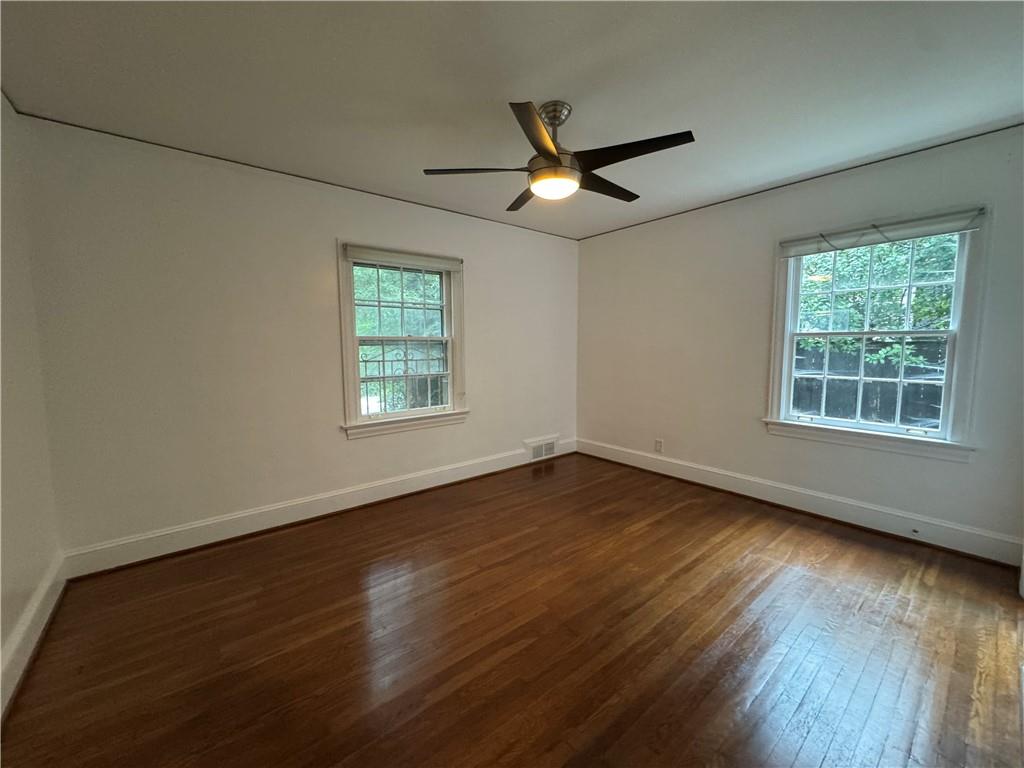 611 DARLINGTON Road NE