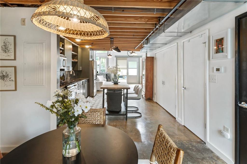 1661 La France Street NE Unit 222