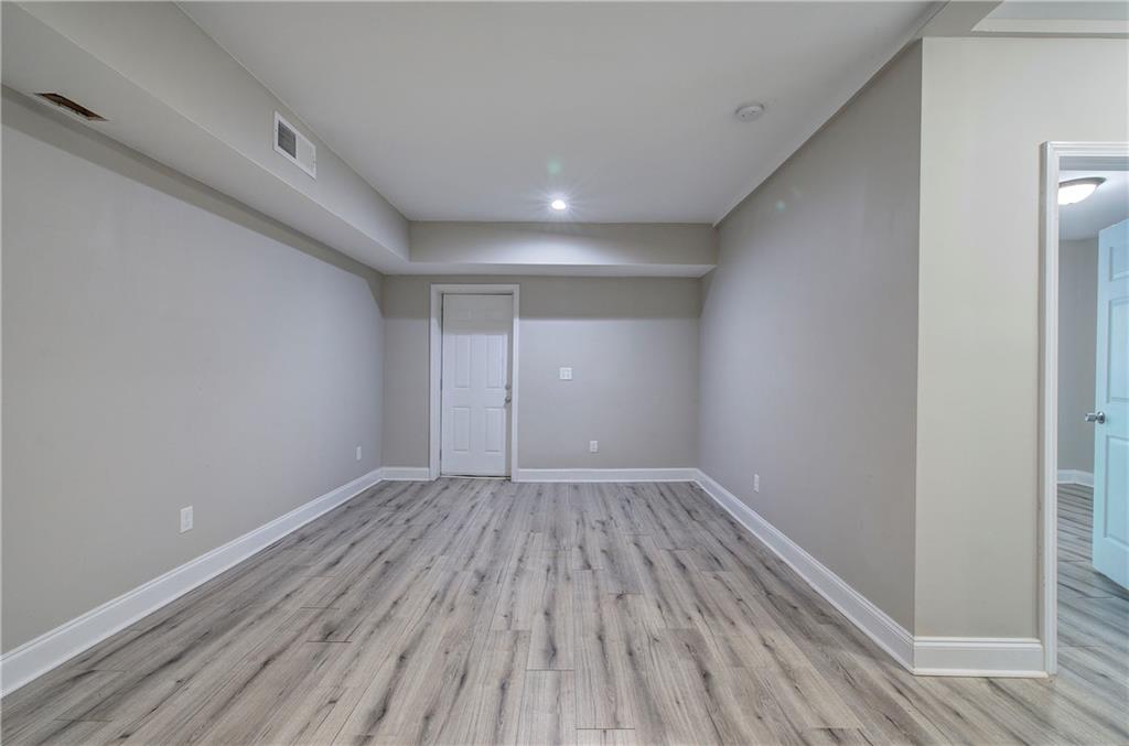 2646 Rockcliff Road SE