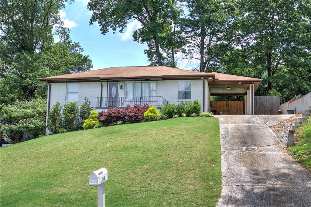 2646 Rockcliff Road SE