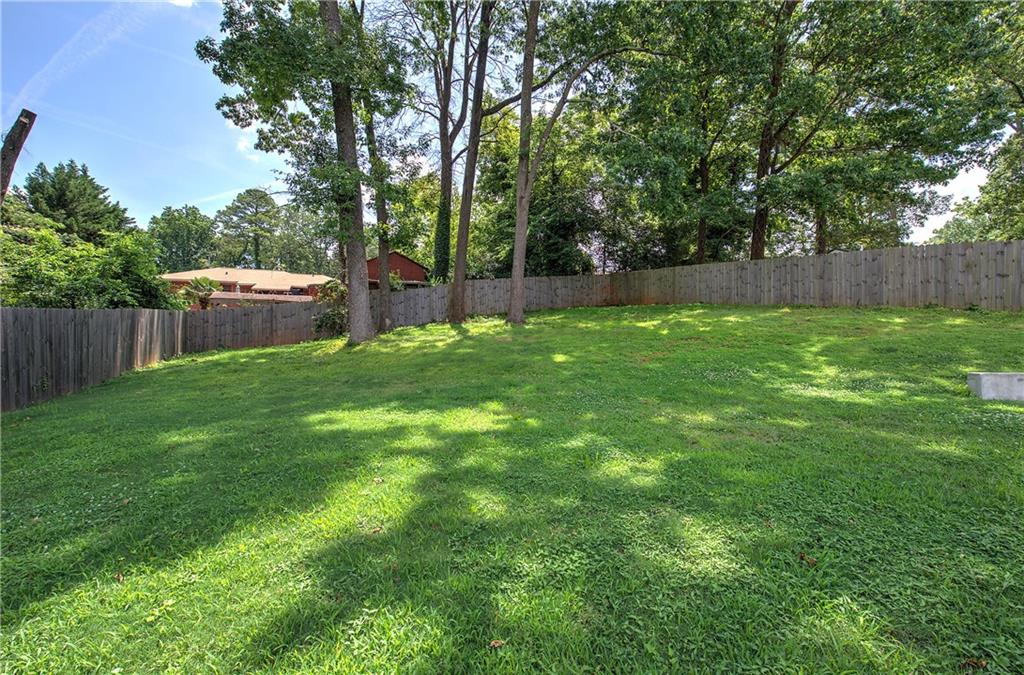 2646 Rockcliff Road SE