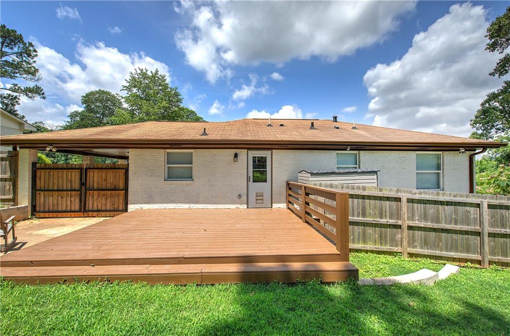 2646 Rockcliff Road SE