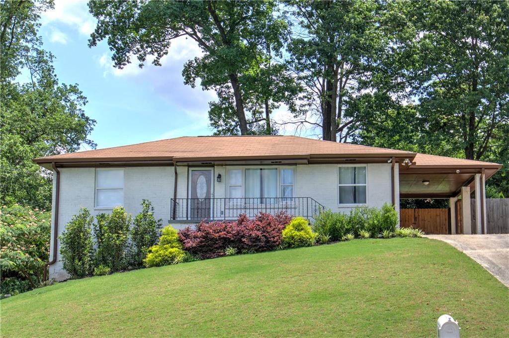 2646 Rockcliff Road SE