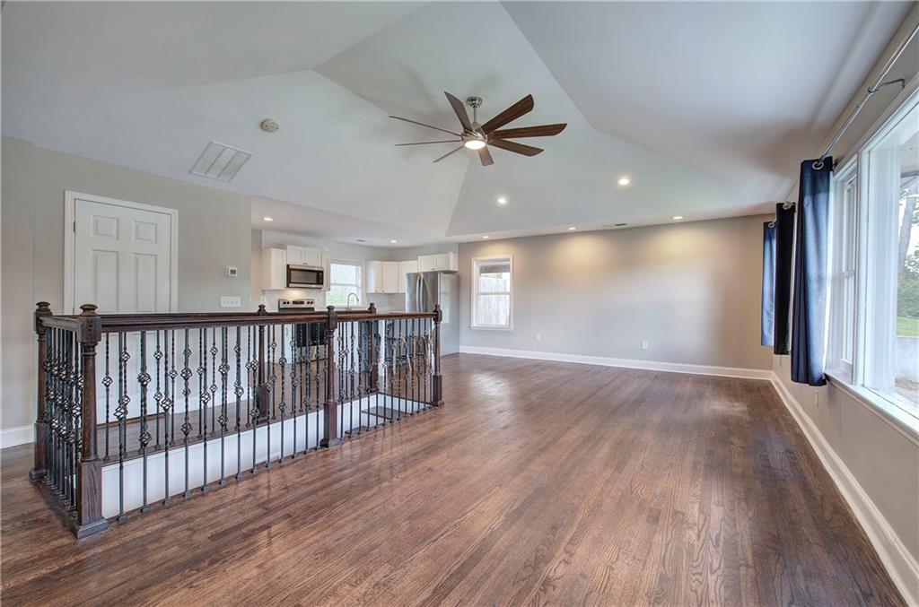 2646 Rockcliff Road SE