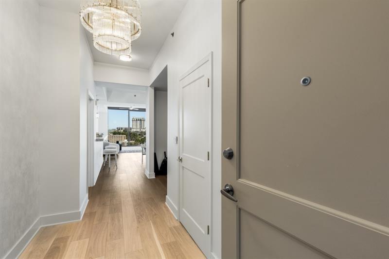 2795 Peachtree Road Unit 1305
