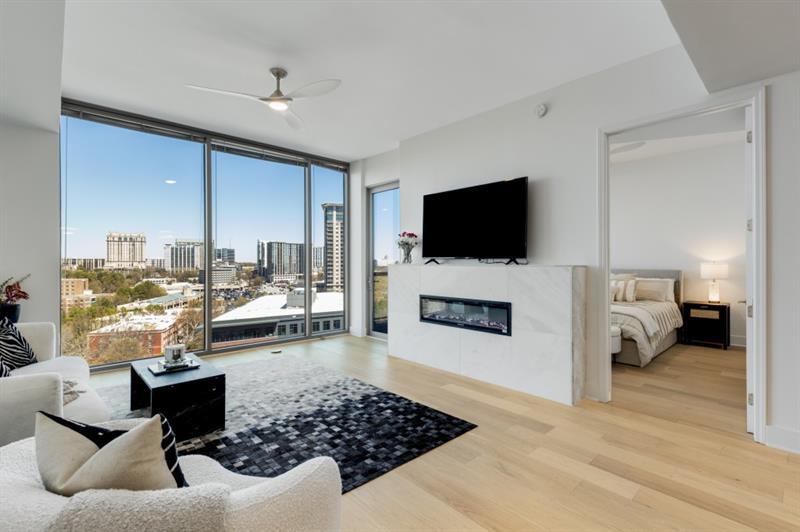 2795 Peachtree Road Unit 1305