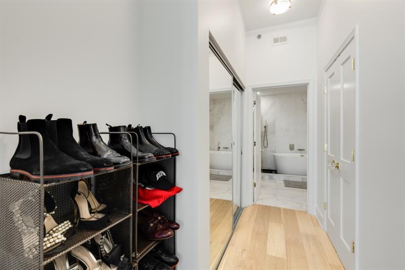 2795 Peachtree Road Unit 1305