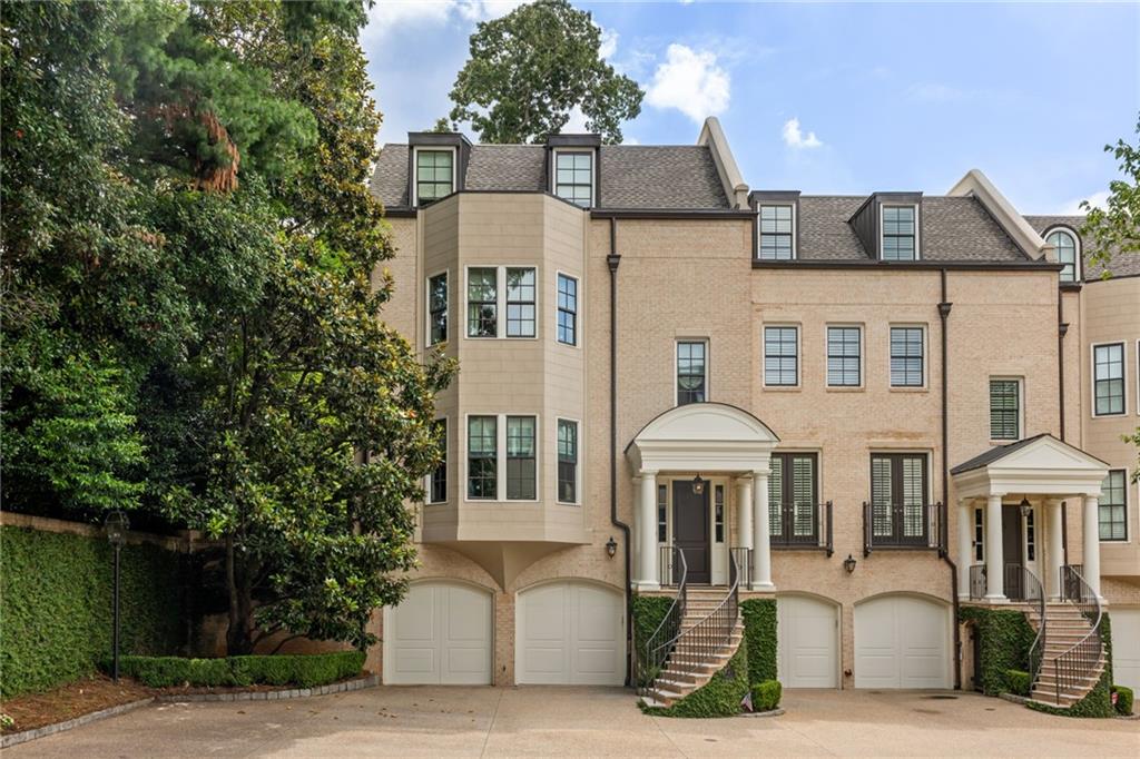92 Old Ivy Road NE Unit 6