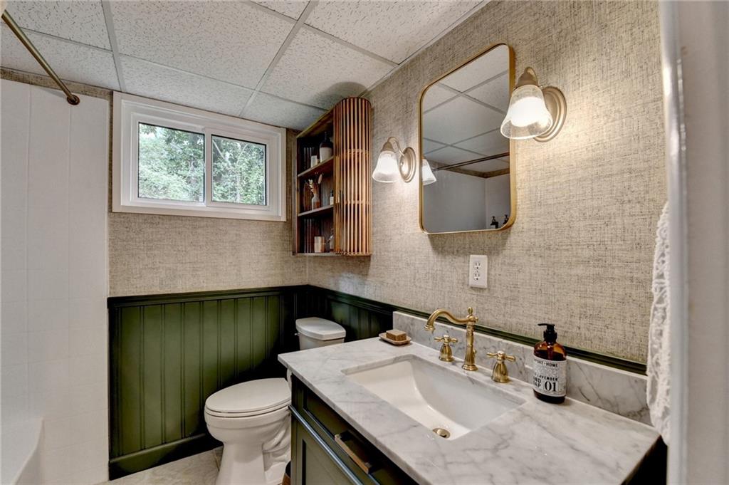 595 Glenforest Road