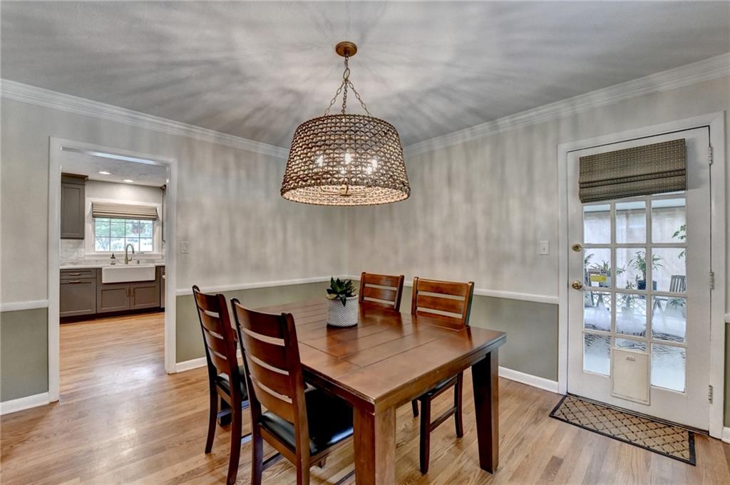 595 Glenforest Road
