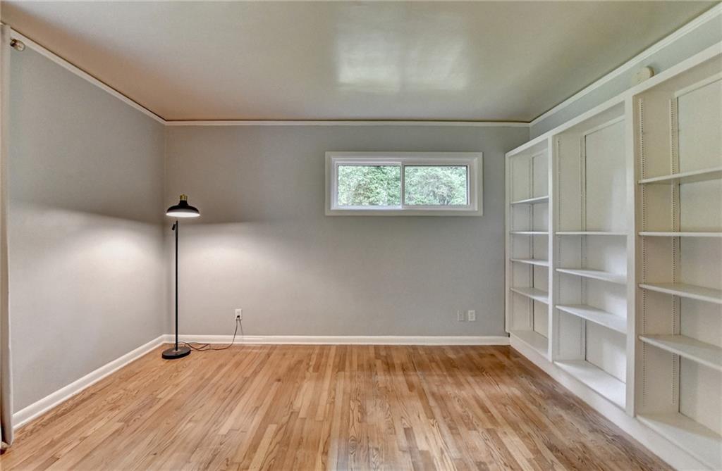 595 Glenforest Road