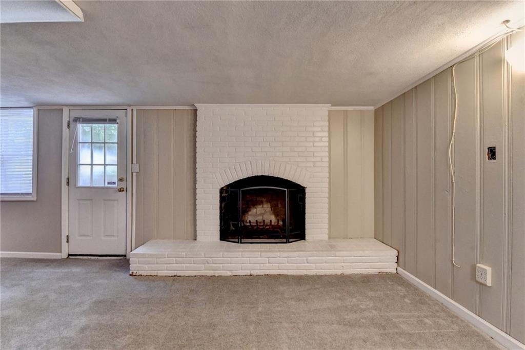 595 Glenforest Road