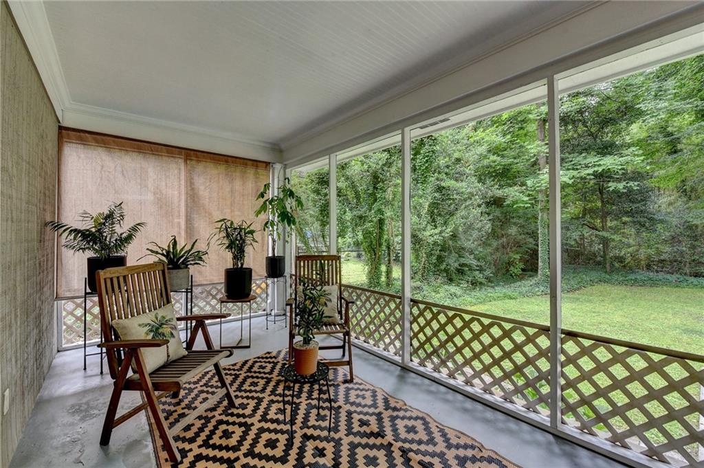595 Glenforest Road