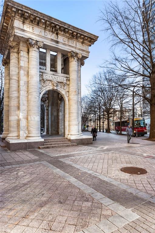 300 Peachtree Street NE Unit 24F