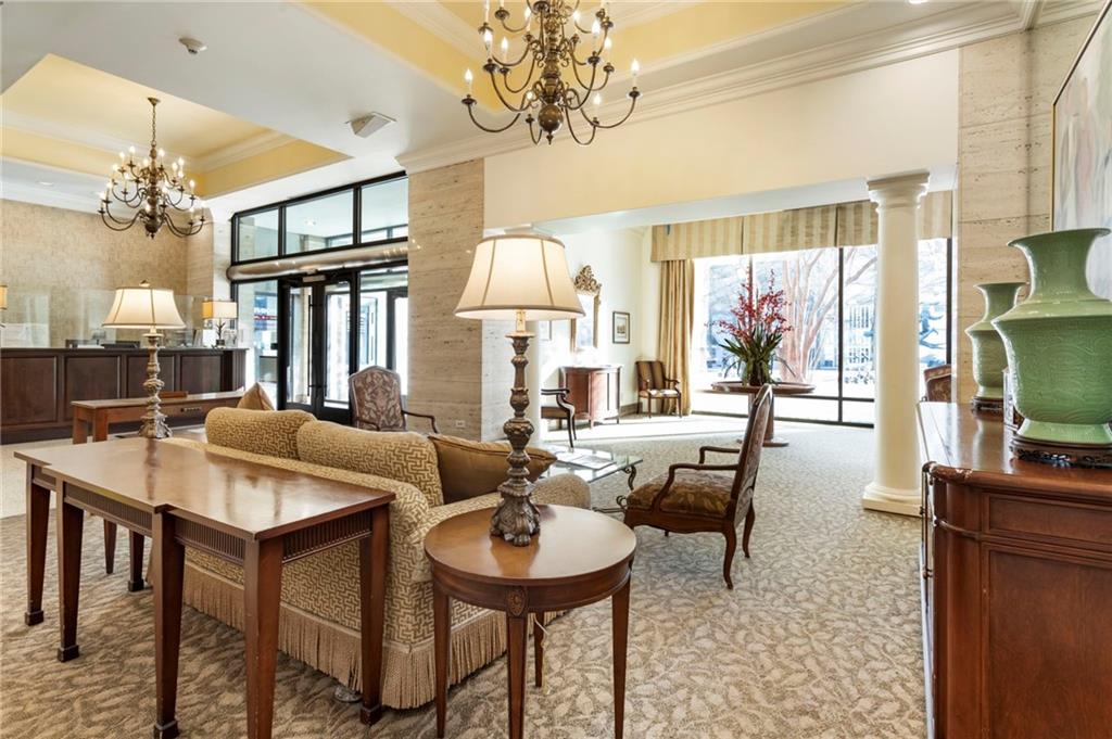 300 Peachtree Street NE Unit 24F