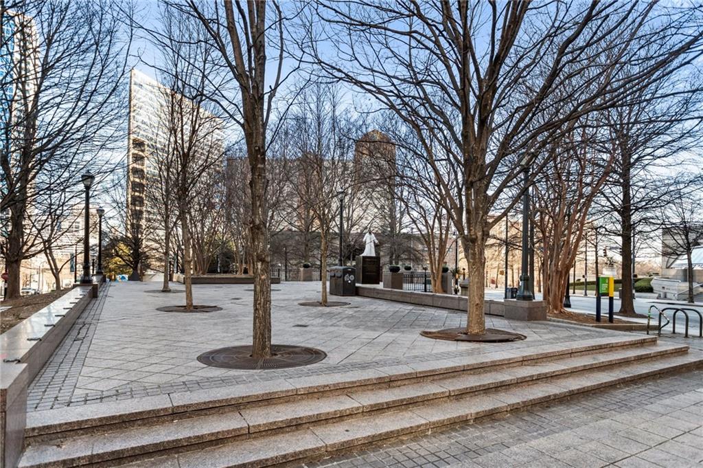 300 Peachtree Street NE Unit 24F