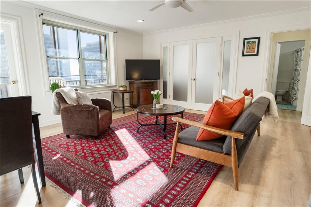 300 Peachtree Street NE Unit 24F