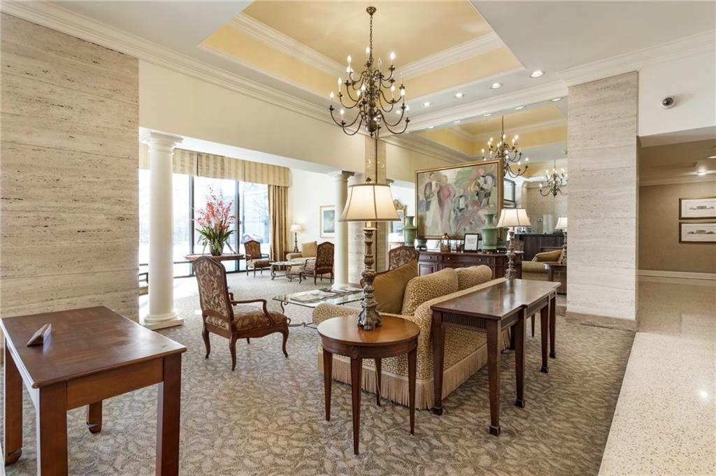 300 Peachtree Street NE Unit 24F