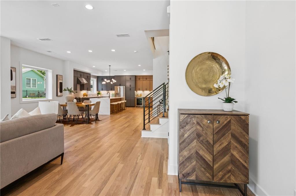 81 Walthall Street SE