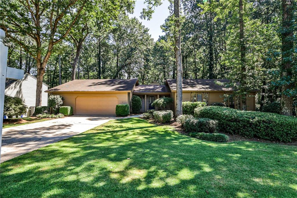2528 Chimney Springs Drive