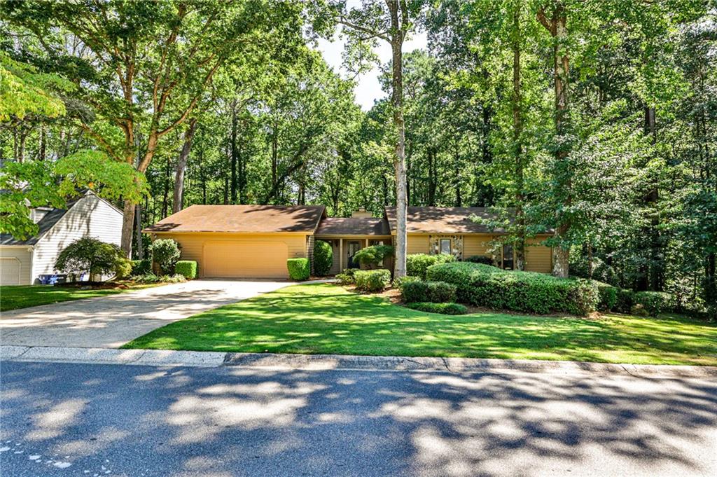 2528 Chimney Springs Drive