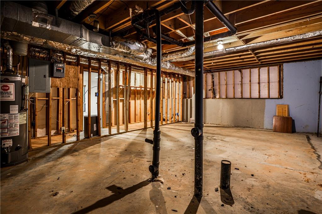 2528 Chimney Springs Drive
