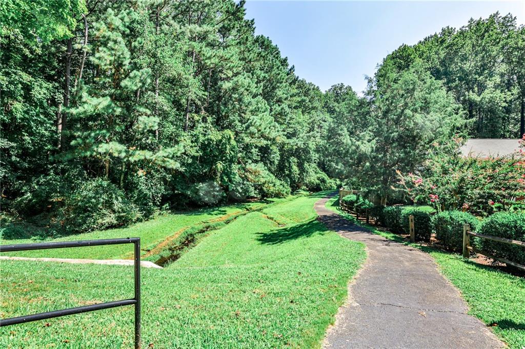 2528 Chimney Springs Drive