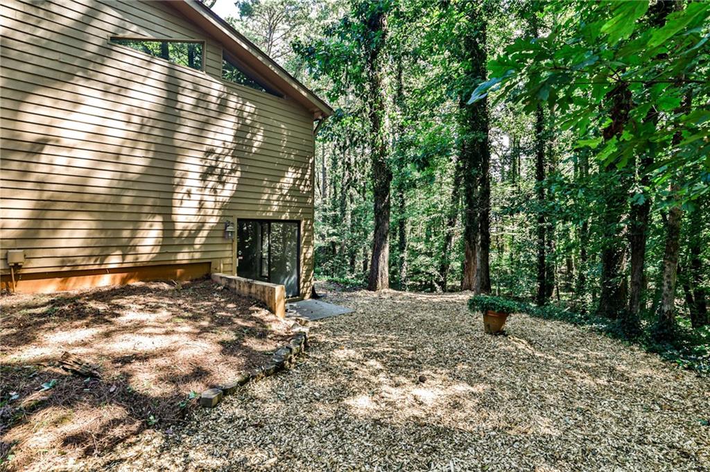 2528 Chimney Springs Drive