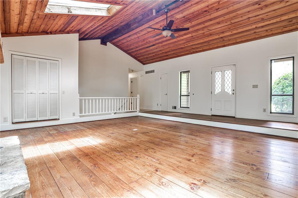 2528 Chimney Springs Drive