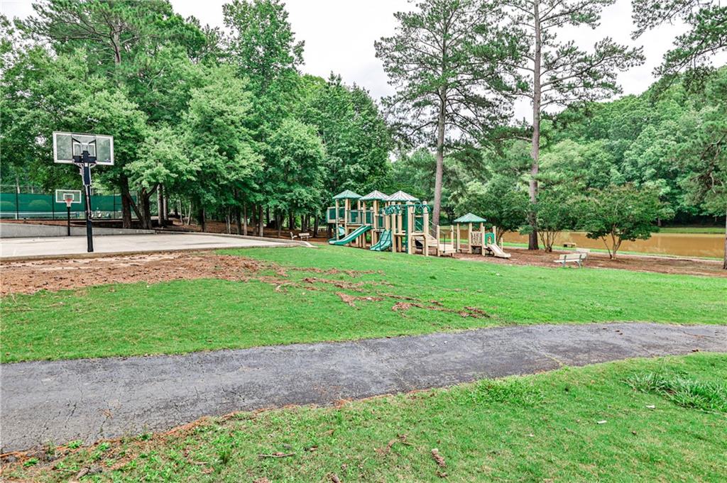 2528 Chimney Springs Drive