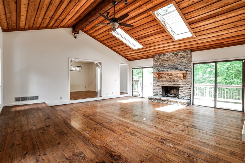 2528 Chimney Springs Drive