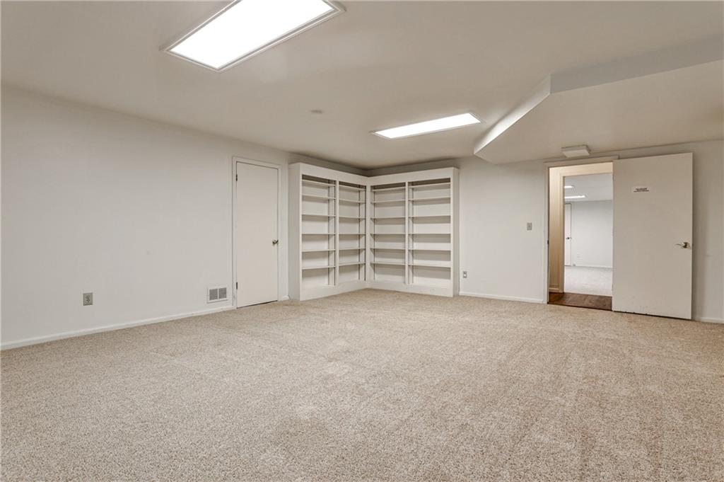 2528 Chimney Springs Drive