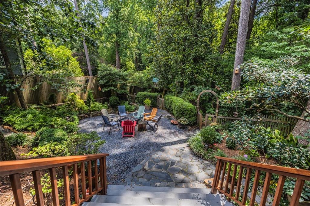 401 Emory Drive NE