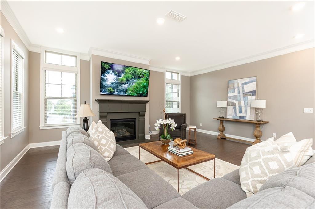 3900 Danube Lane