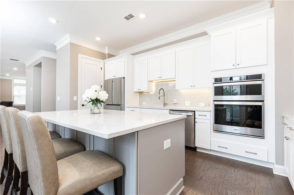 3900 Danube Lane
