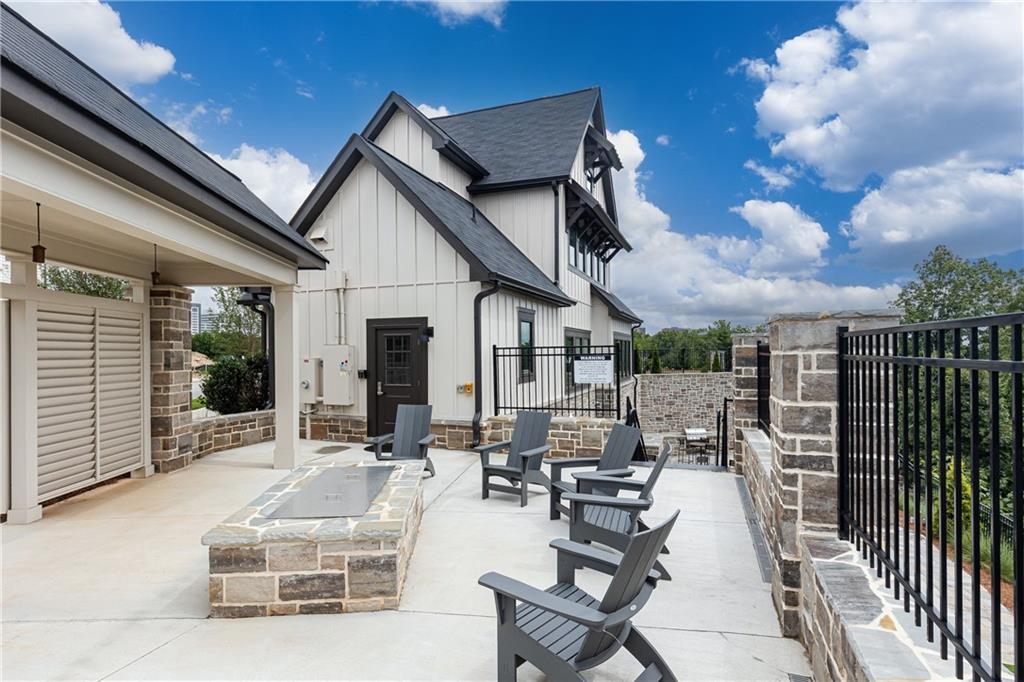 3900 Danube Lane