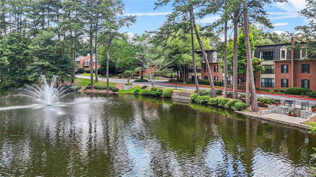 27404 Plantation Drive NE