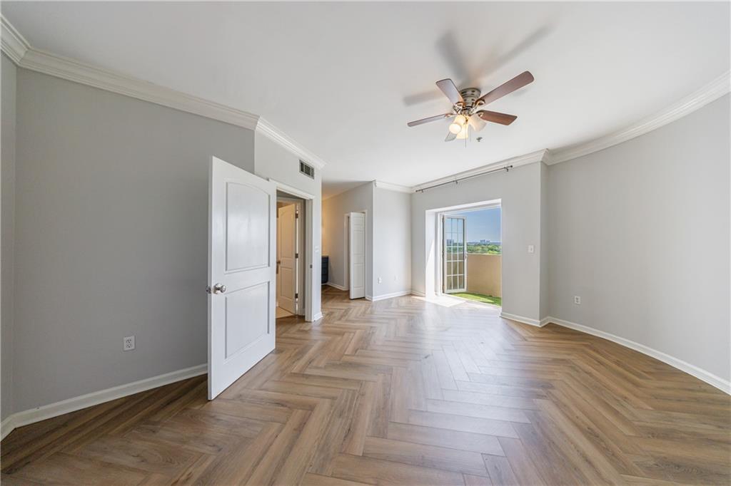 2161 Peachtree Road NE Unit 907