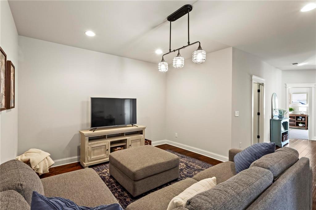 1565 Parkside Drive