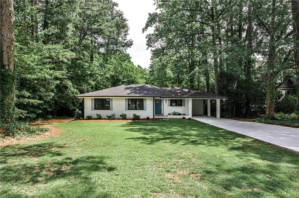 437 Valley Brook Drive NE