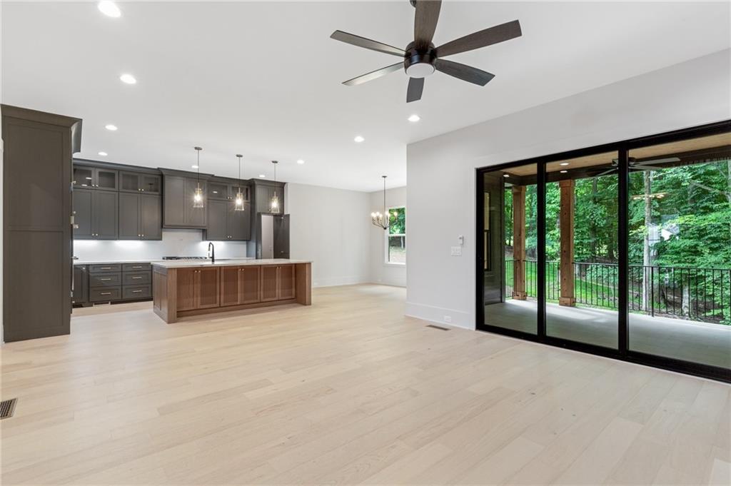 3846 Town Farms Drive