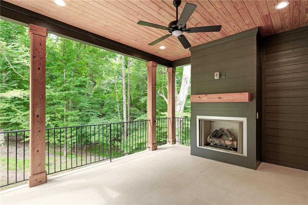 3846 Town Farms Drive