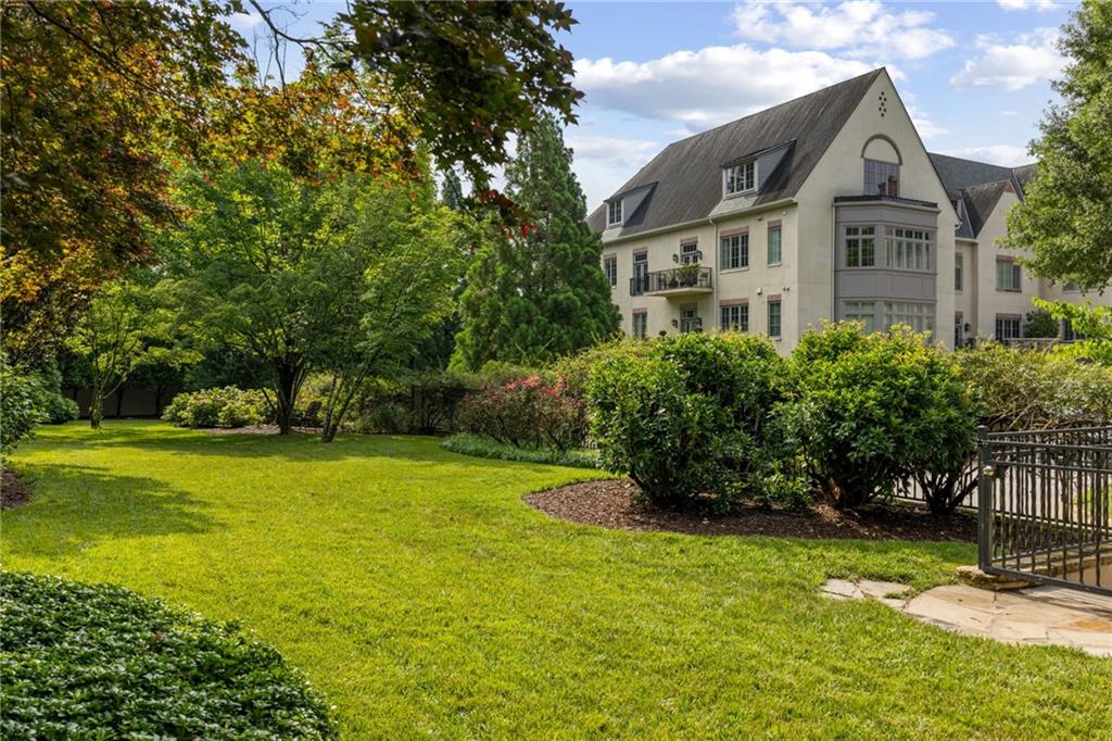 1 Brookhaven Drive NE Unit 205