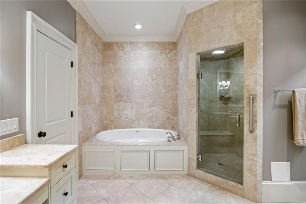 1 Brookhaven Drive NE Unit 205