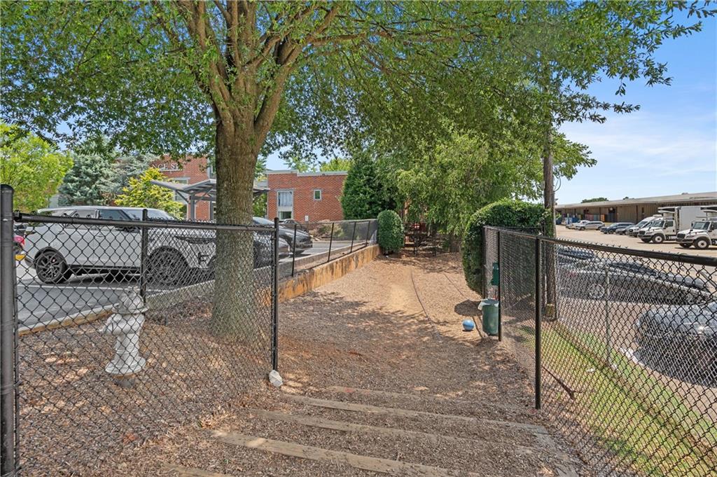 1661 La France Street NE Unit 423
