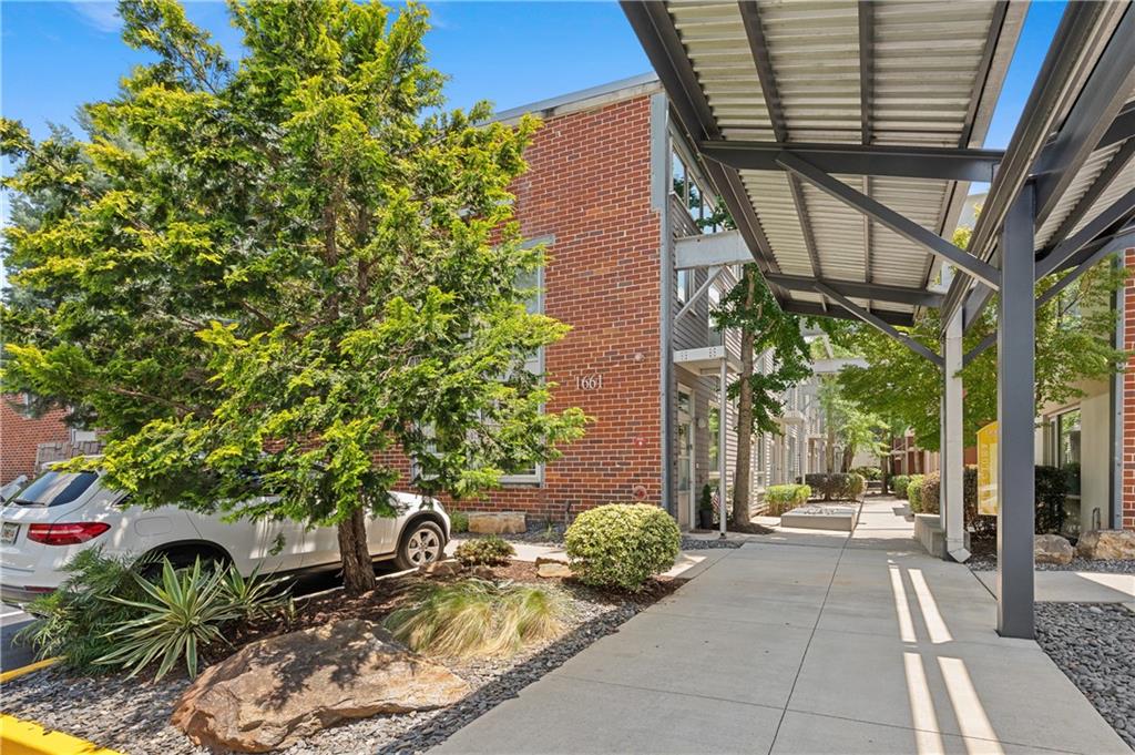 1661 La France Street NE Unit 423