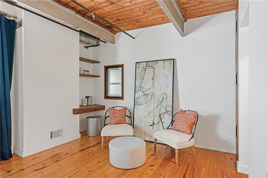 1661 La France Street NE Unit 423