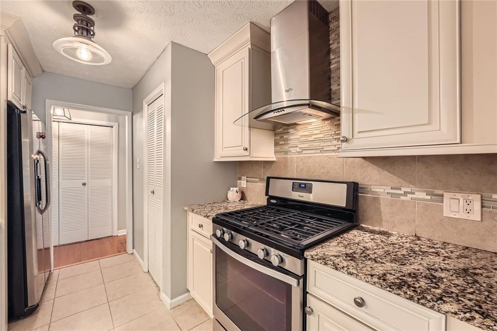 1204 Lake Pointe Circle