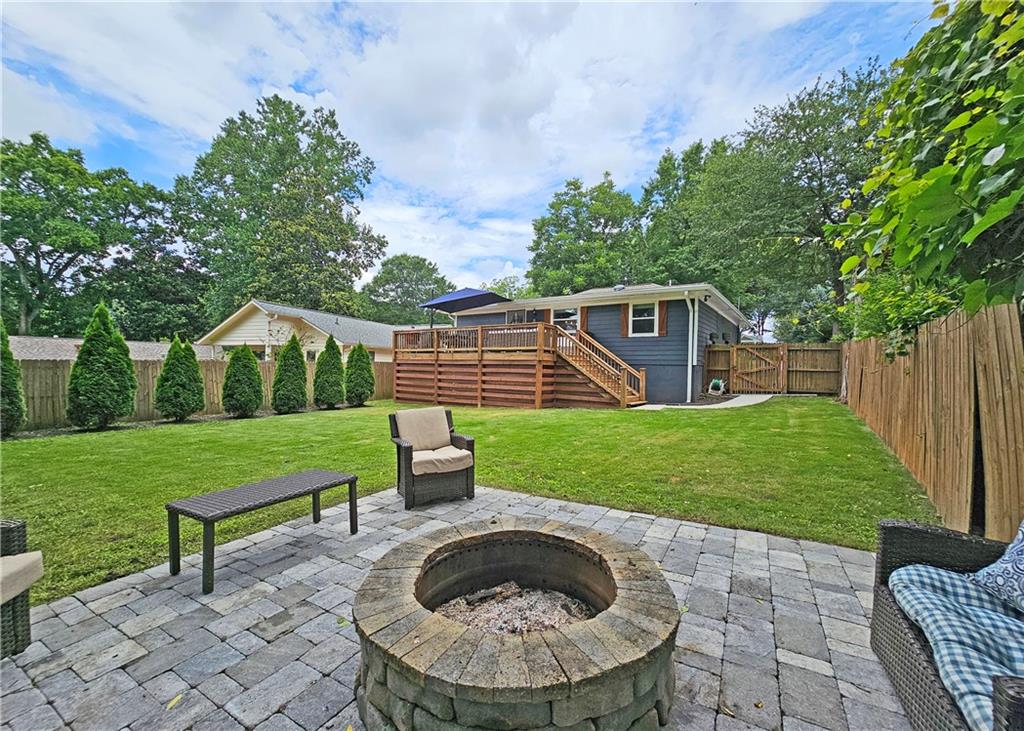 834 Frances Drive SE