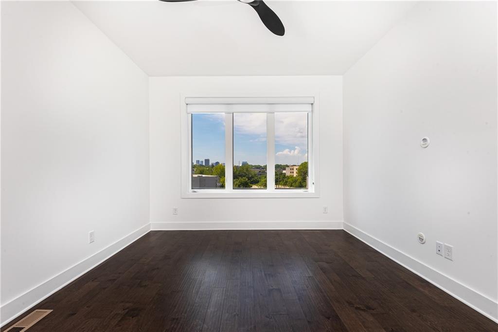 443 Plateau Place NW